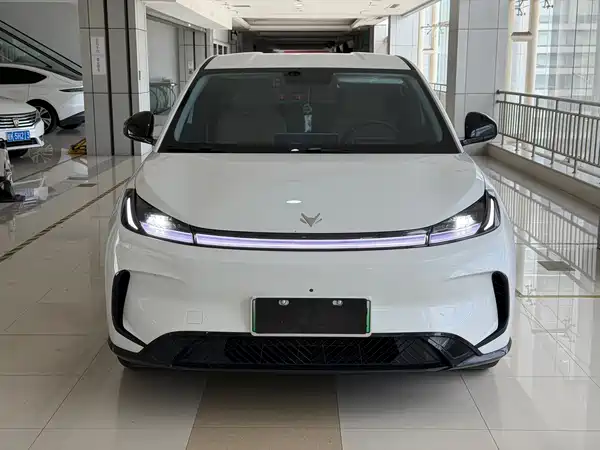 Arcfox Beta T1 2025