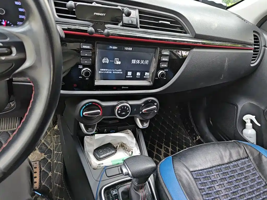 Kia KX CROSS 2019 — фото 14