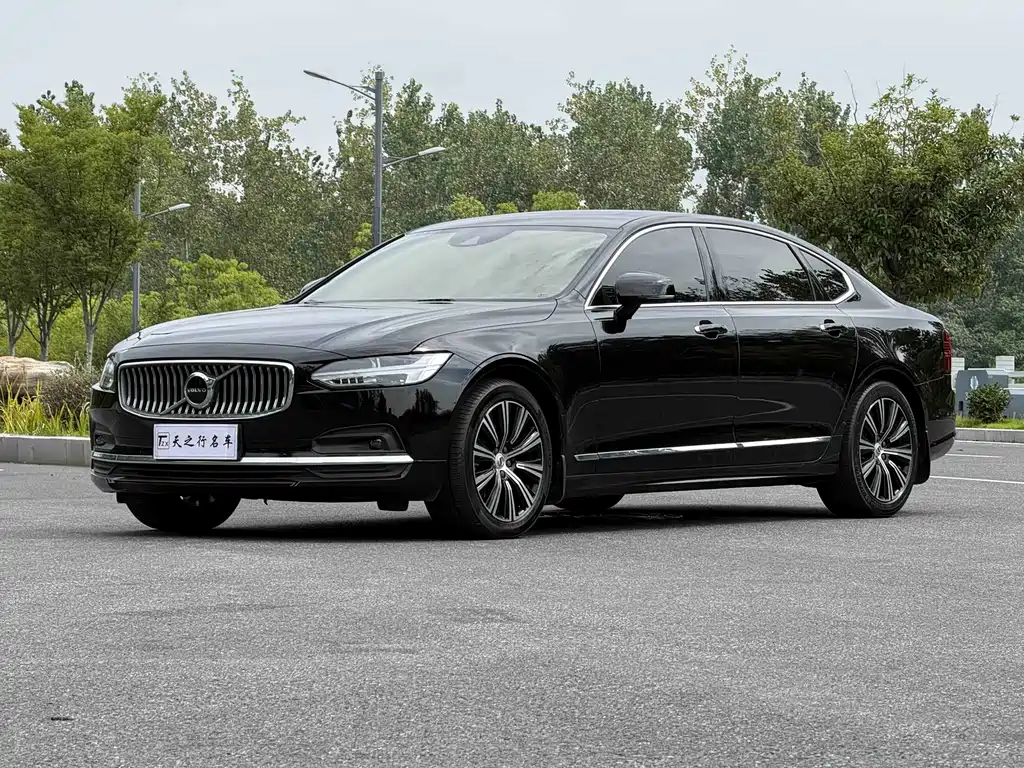 Volvo S90 2021 — фото 1