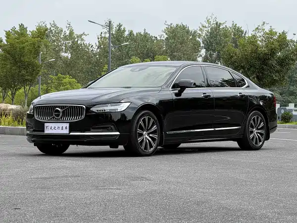 Volvo S90 2021