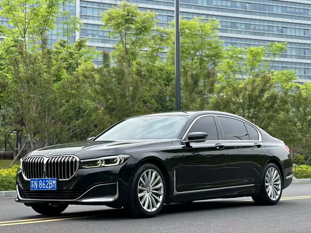 BMW 7 Series 2021
