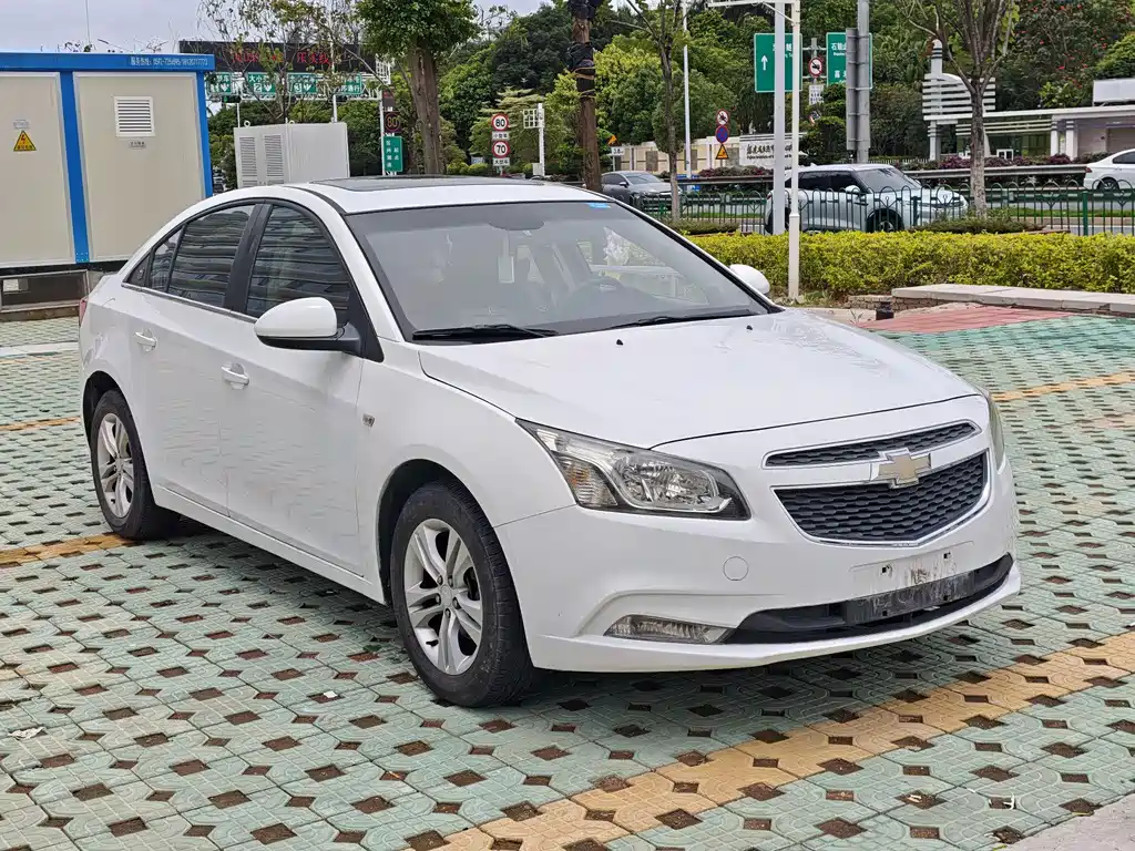 Chevrolet Cruze 2016 — фото 3