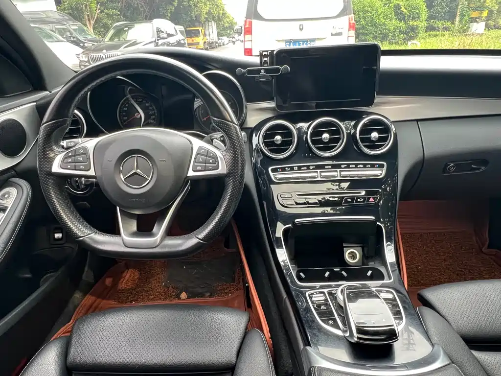 Mercedes-Benz C-Class 2016 — фото 15