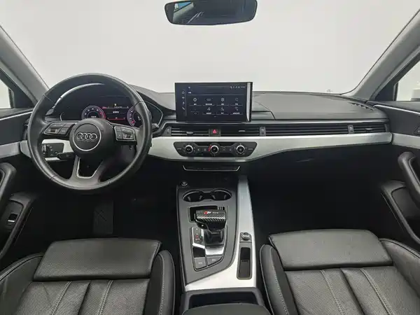 Audi A4L 2021