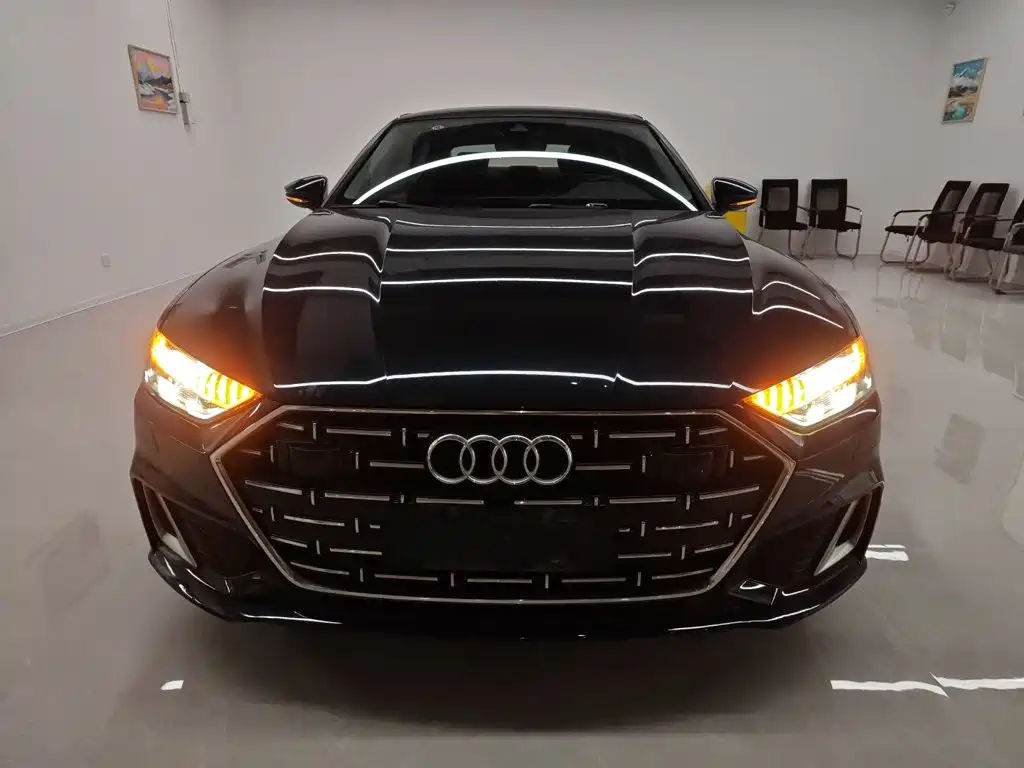 Audi A7L 2023 — фото 19