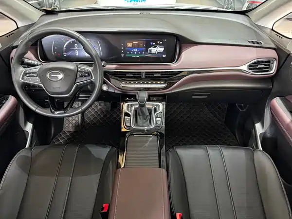 GAC Trumpchi M6 2023