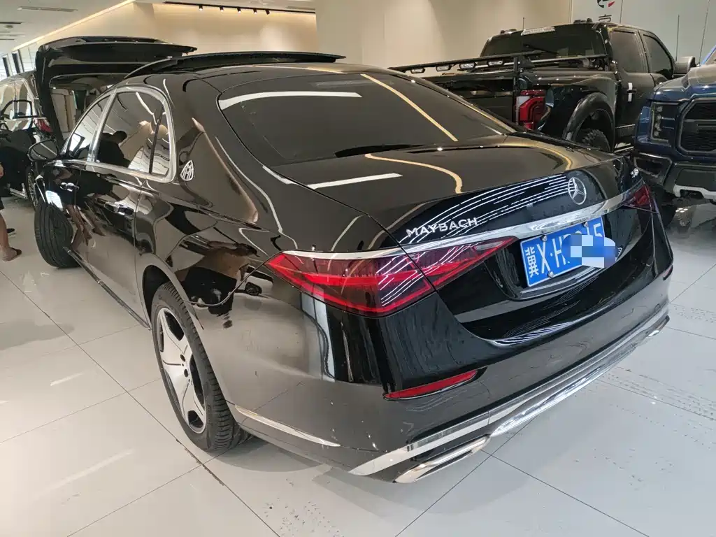 Mercedes-Benz S-Class 2022