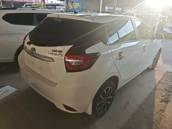 Toyota Vios FS 2022