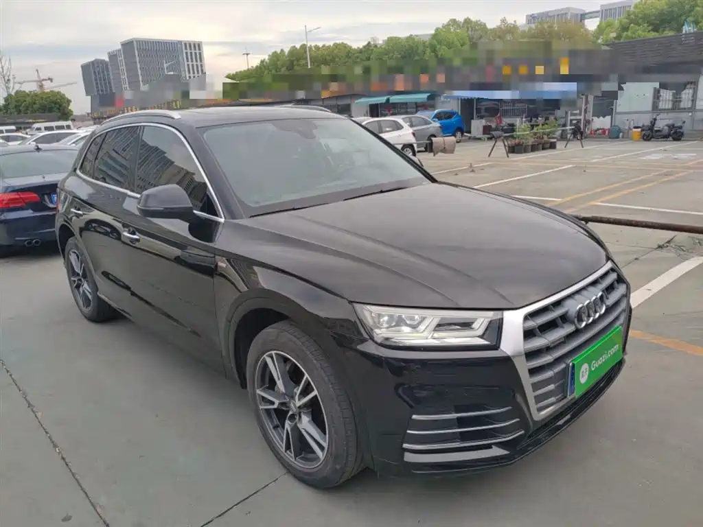 Audi Q5L 2019 — фото 4