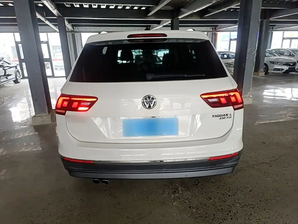 Volkswagen Tiguan L 2017