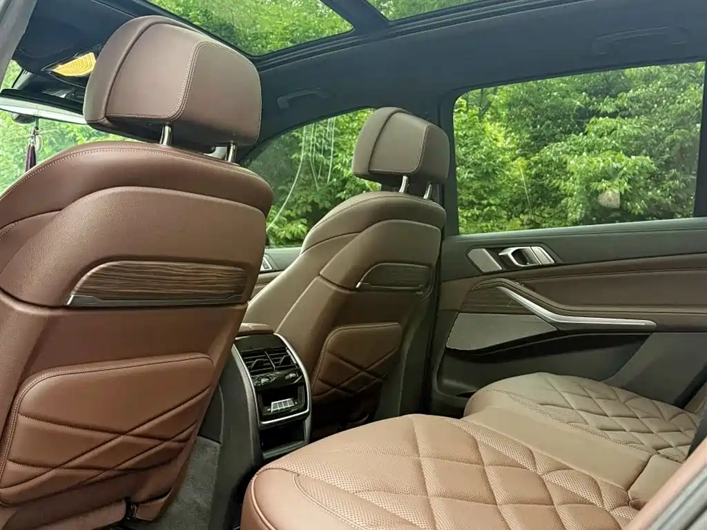 BMW X5 2022
