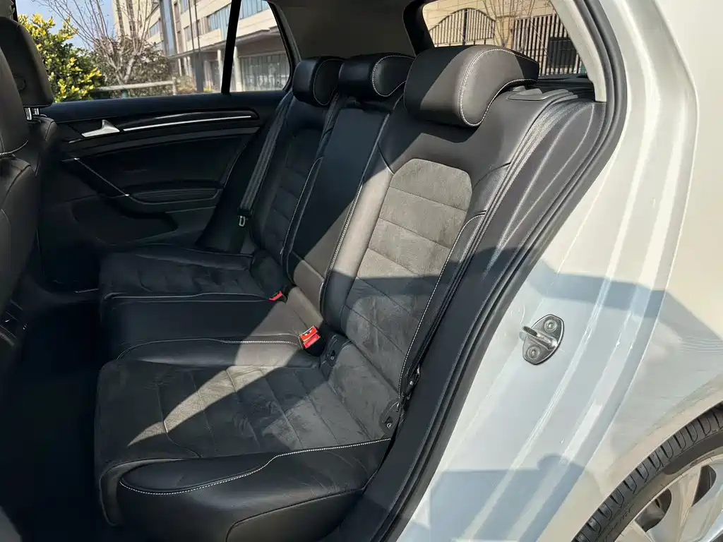Volkswagen Golf 2015