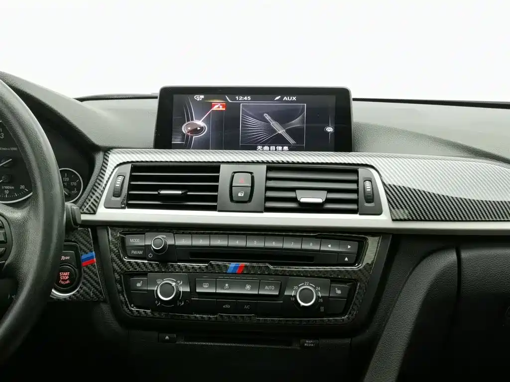 BMW 3 Series 2015 — фото 12