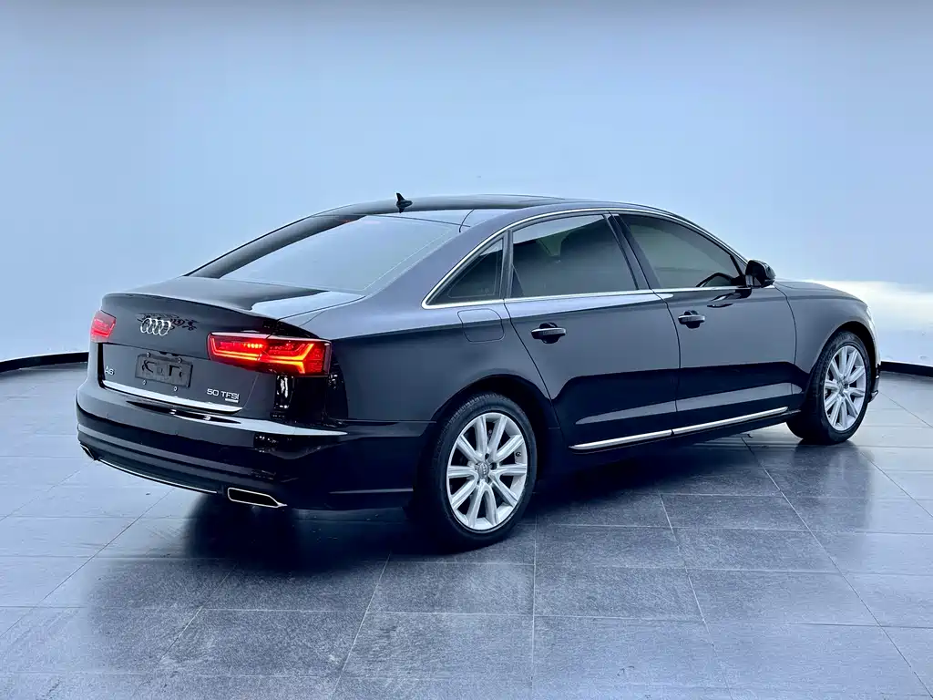 Audi A6L 2014 — фото 19
