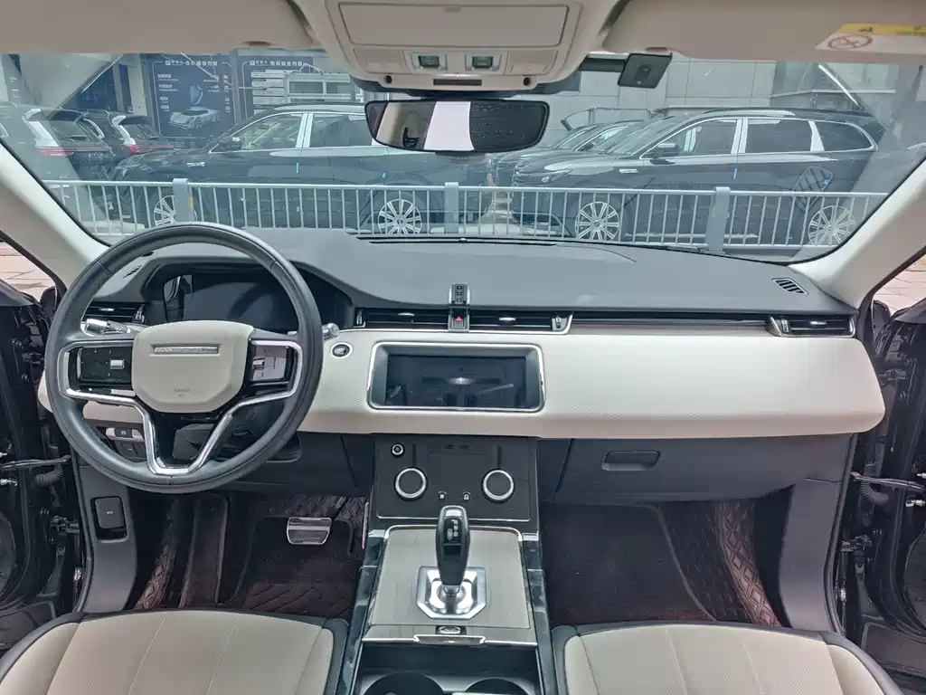 Land Rover Evoque 2022 — фото 8