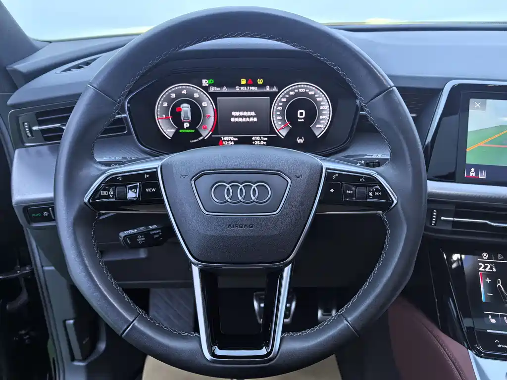 Audi Q6 2024 — фото 15
