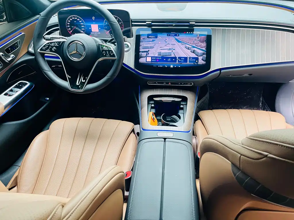 Mercedes-Benz E-Class 2024