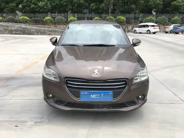 Peugeot 301 2014
