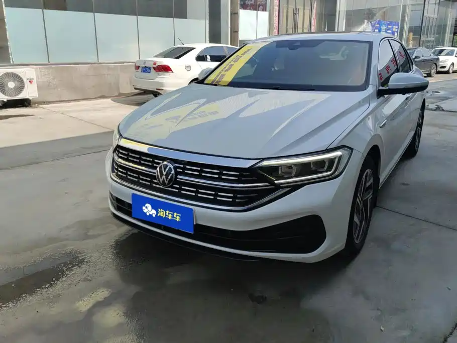 Volkswagen Sagitar 2023