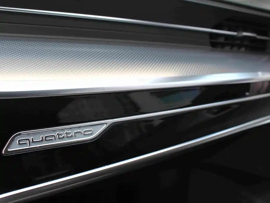 Audi A6L New Energy 2022 — фото 9