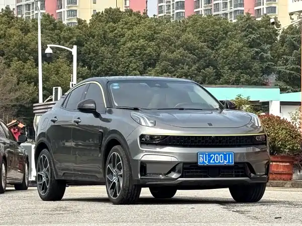 Lynk & Co 05 2020