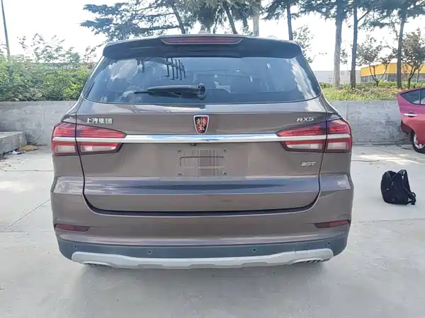 Roewe RX5 2016