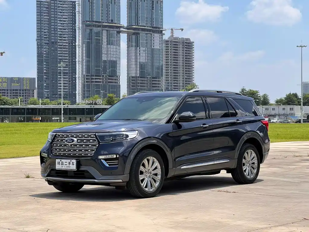 Ford Explorer 2020 — фото 1