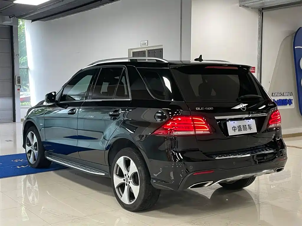 Mercedes-Benz GLE 2018 — фото 24
