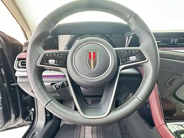 Hongqi H5 2024