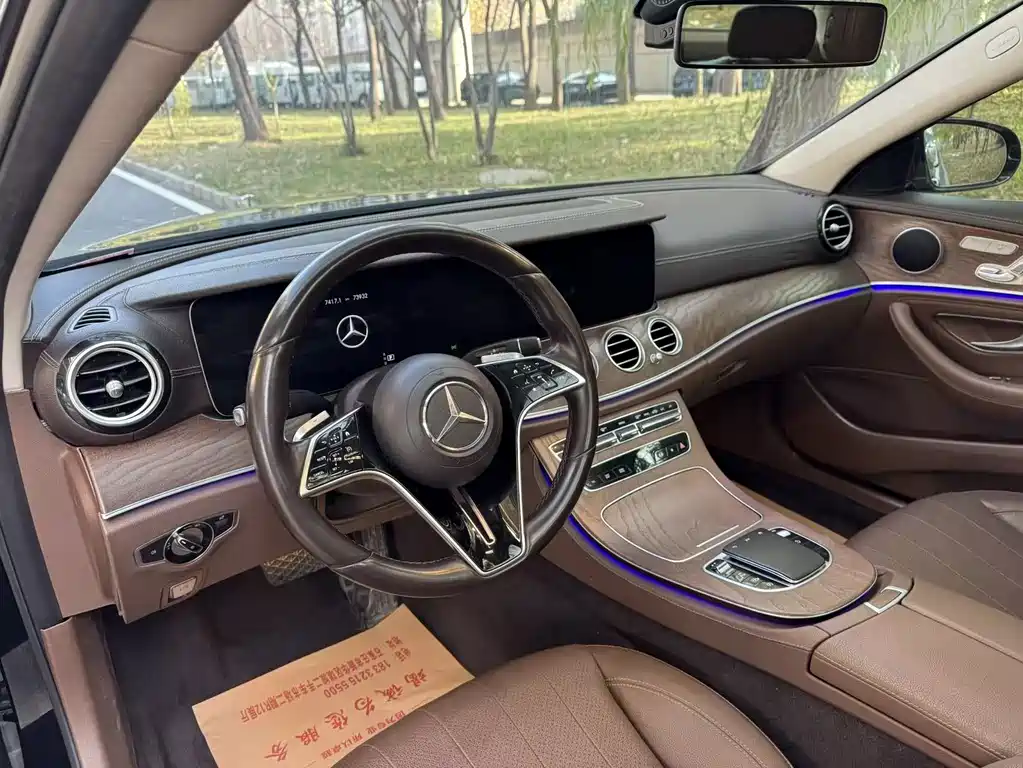 Mercedes-Benz E-Class 2023 — фото 6