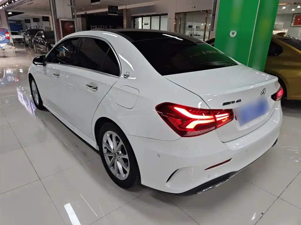 Mercedes-Benz A-Class 2020 — фото 5