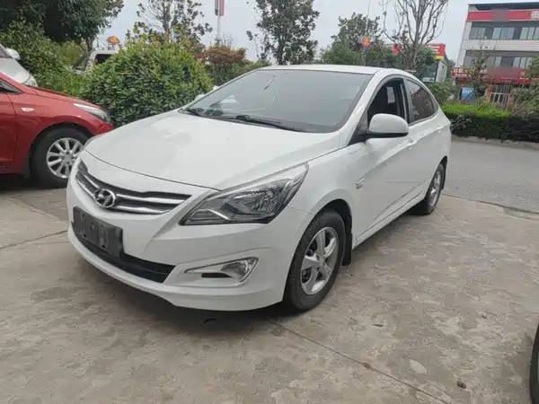 Hyundai Accent 2016