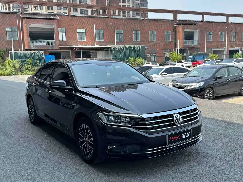 Volkswagen Sagitar 2021