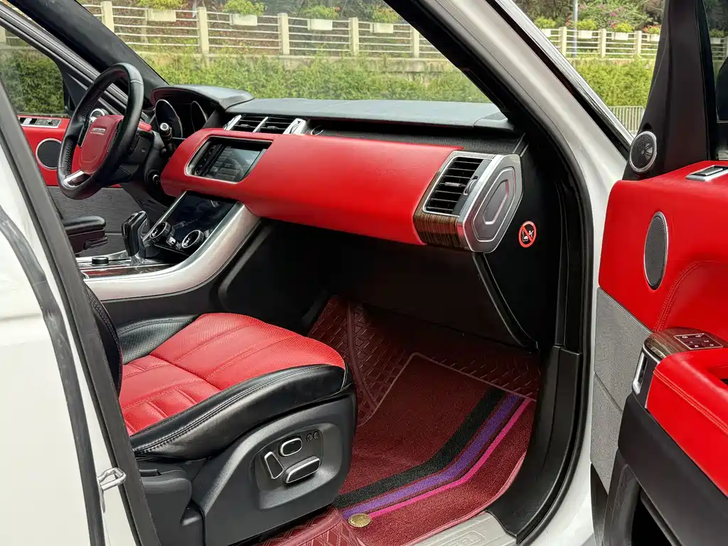 Land Rover Range Rover Sport 2015 — фото 11