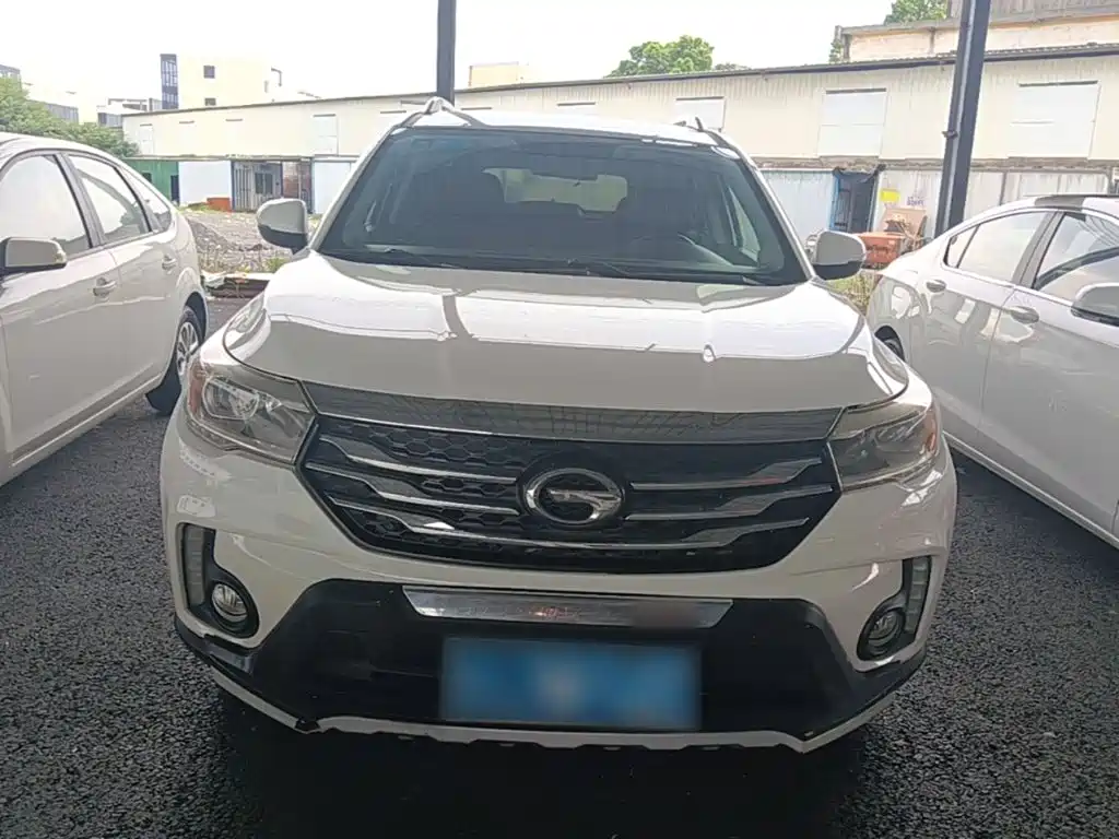 GAC Trumpchi GS4 2016 — фото 3