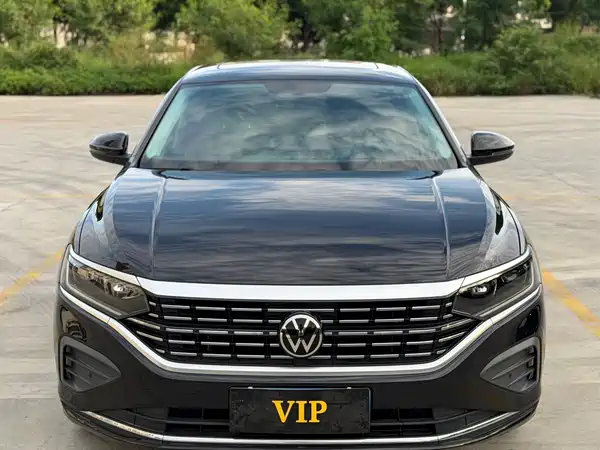 Volkswagen Passat 2024