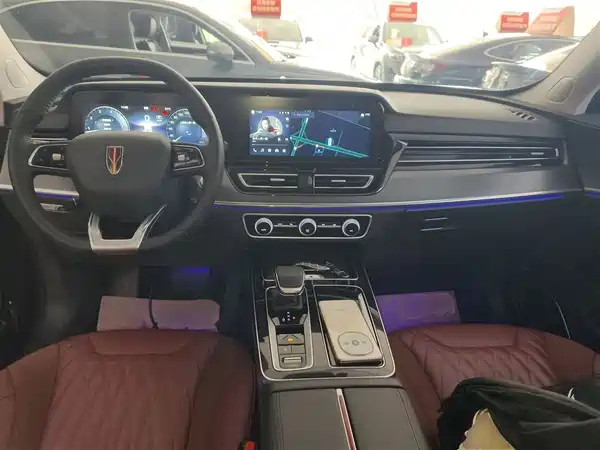 Hongqi HS5 2023