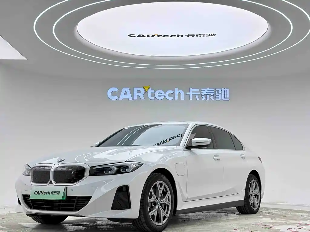 BMW i3 2024 — фото 1