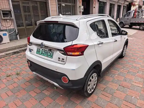 BAIC New Energy EC 2018