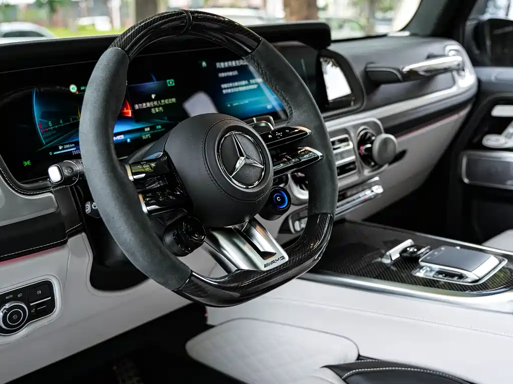 Mercedes-Benz G-Class AMG 2025 — фото 13