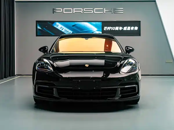 Porsche Panamera 2018