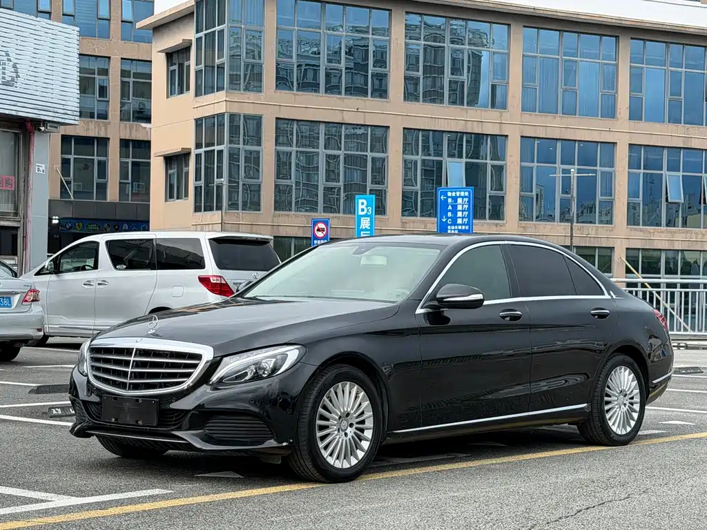Mercedes-Benz C-Class 2016