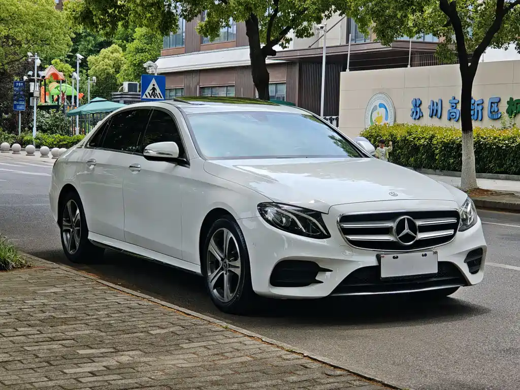 Mercedes-Benz E-Class 2018 — фото 3