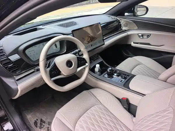 BYD Han 2025