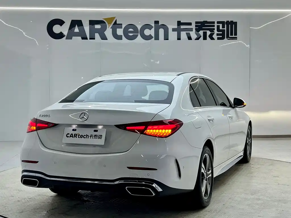 Mercedes-Benz C-Class 2022