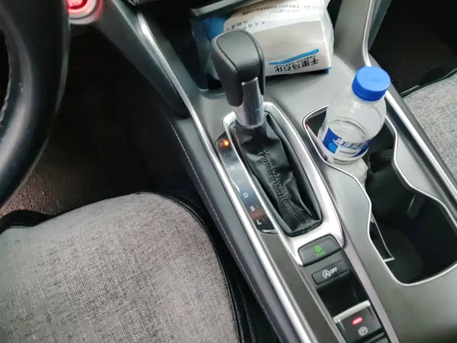 Honda Accord 2021 — фото 16