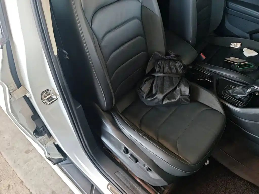 Volkswagen Tiguan L 2018 — фото 25