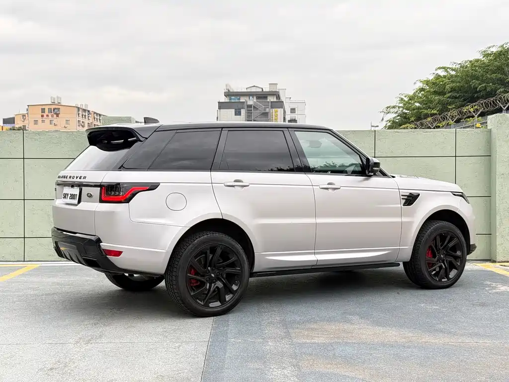 Land Rover Sport 2020 — фото 9