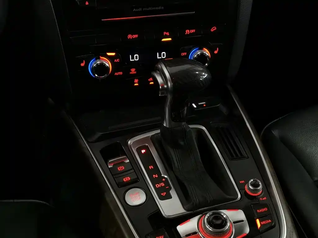Audi Q5 2014 — фото 13