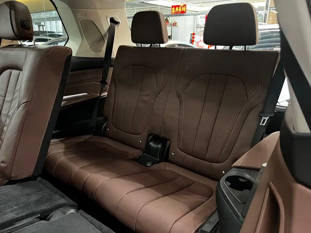 BMW X7 2020 — фото 11